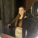 Алина - грудь 1.5, рост 160 см, вес 55 кг, цвет волос Шатенки, национальность Русские