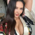 Тася - грудь 3, рост 169 см, вес 59 кг, цвет волос Брюнетки, национальность Казашки