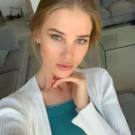 Роза - грудь 2, рост 170 см, вес 52 кг, цвет волос Блондинки, национальность Казашки