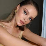 Алиса - грудь 2, рост 165 см, вес 51 кг, цвет волос Блондинки, национальность Русские