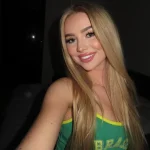 Света - грудь 3, рост 170 см, вес 52 кг, цвет волос Блондинки, национальность Европейки