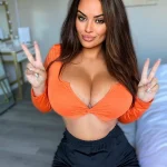Катя - грудь 4, рост 166 см, вес 55 кг, цвет волос Брюнетки, национальность Казашки