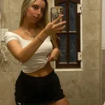 Эмма - грудь 2, рост 162 см, вес 59 кг, цвет волос Блондинки, национальность Русские