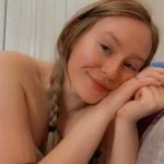 Лиза - грудь 2, рост 155 см, вес 54 кг, цвет волос Блондинки, национальность Русские