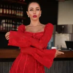 Устинья - грудь 3, рост 170 см, вес 49 кг, цвет волос Брюнетки, национальность Русские