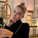 Влада - грудь 2, рост 168 см, вес 53 кг, цвет волос Блондинки, национальность Русские