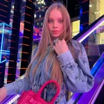 Инна - грудь 2, рост 168 см, вес 50 кг, цвет волос Блондинки, национальность Азиатки