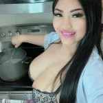 Валя - грудь 4, рост 170 см, вес 57 кг, цвет волос Брюнетки, национальность Казашки