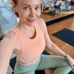 Екатерина - грудь 2, рост 145 см, вес 75 кг, цвет волос Шатенки, национальность Азиатки