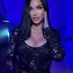 Милана - грудь 2, рост 173 см, вес 53 кг, цвет волос Шатенки, национальность Русские