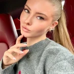 Влада - грудь 2, рост 168 см, вес 53 кг, цвет волос Блондинки, национальность Русские