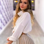 Рита - грудь 2, рост 169 см, вес 54 кг, цвет волос Шатенки, национальность Казашки