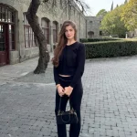 Алиса - грудь 2, рост 170 см, вес 53 кг, цвет волос Шатенки, национальность Азиатки