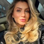 Лена - грудь 2, рост 167 см, вес 50 кг, цвет волос Блондинки, национальность Казашки