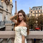 Надя - грудь 2, рост 170 см, вес 53 кг, цвет волос Шатенки, национальность Русские