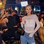 Ира - грудь 2, рост 172 см, вес 51 кг, цвет волос Шатенки, национальность Казашки